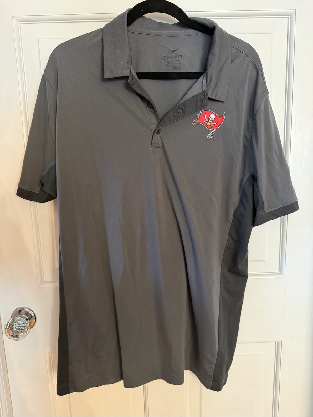 Nike buccaneers Gray Short-Sleeve Polo